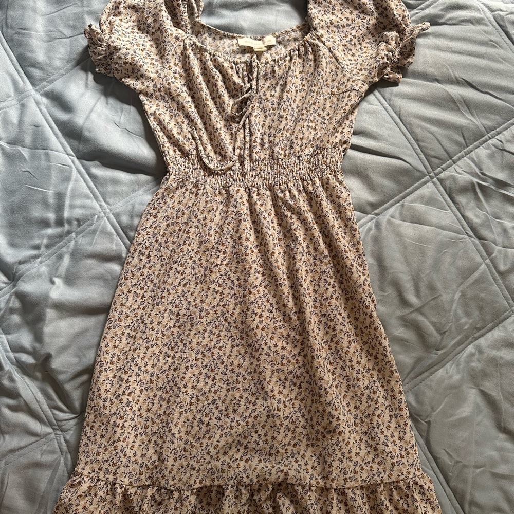 Girls Floral Smocked Waist Dress - Beige Floral